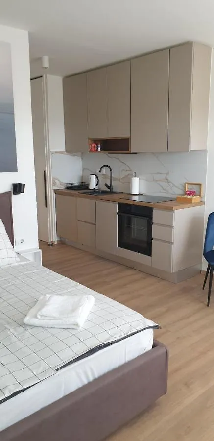 Studio Apartment Hana Pula