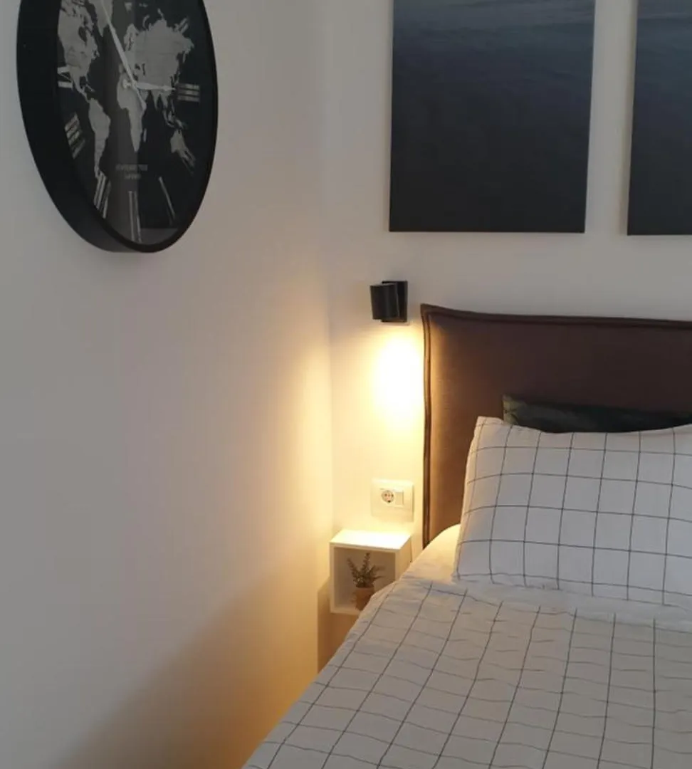 Studio Apartment Hana Pula