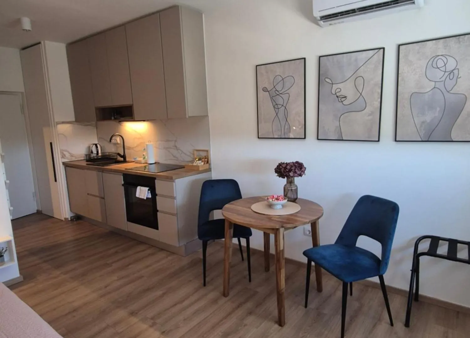 Studio Apartment Hana Póla 0*,