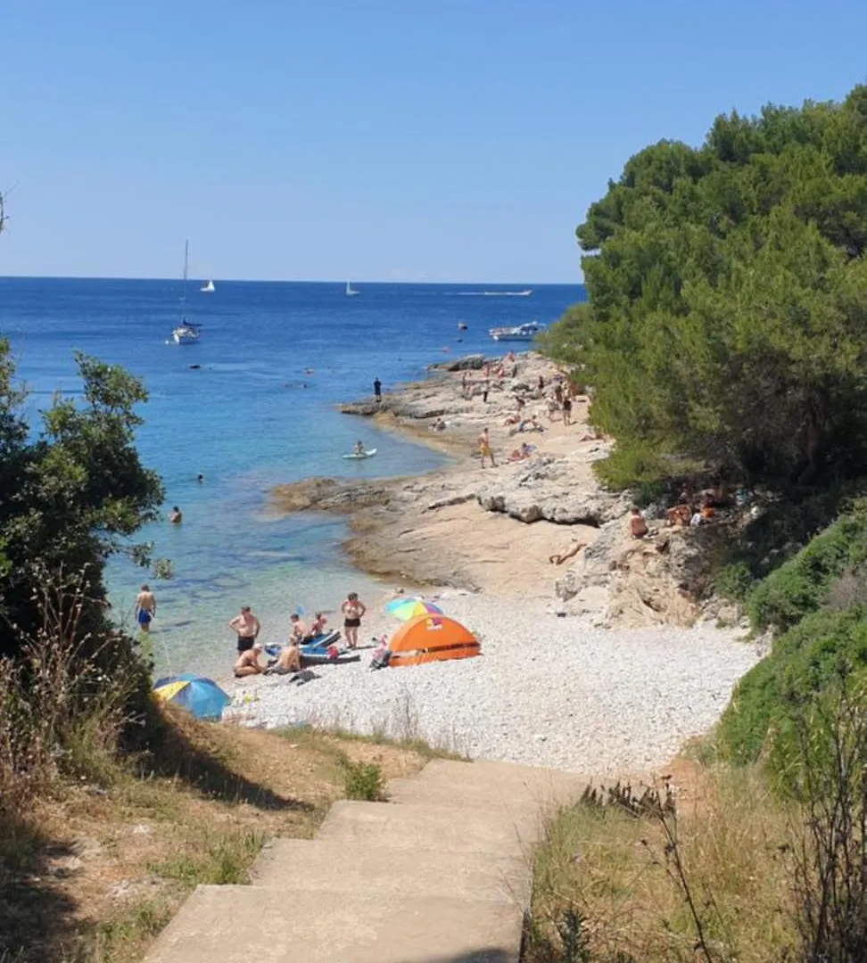 Studio Apartment Hana Pula